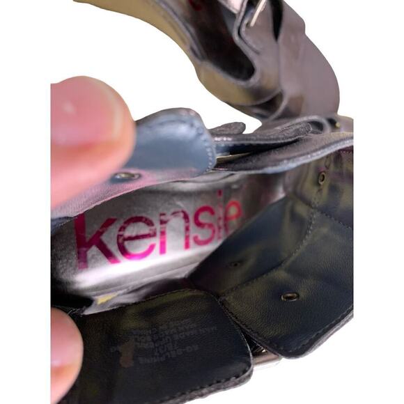 Kensie Silver Faux Leather Strappy Wedge Sandals Size 7 SALE - Picture 10 of 14